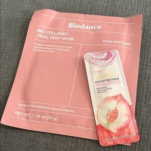 Sheet Face Mask and Exfoliating Scrub Bundle NEW
